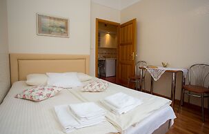 Kazimierz's Secret Apartments