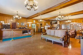 Americas Best Value Inn Historic Clewiston Inn