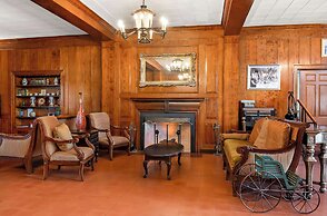 Americas Best Value Inn Historic Clewiston Inn