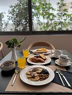 Angela Downtown Hotel