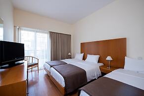 Angela Downtown Hotel