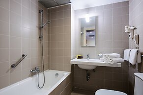 Angela Downtown Hotel