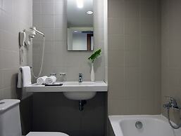 Angela Downtown Hotel