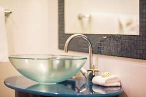 at Waterfront Whitsunday Retreat