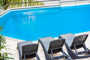 at Waterfront Whitsunday Retreat