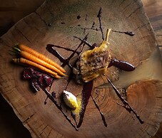 Tuvana Hotel - Special Class