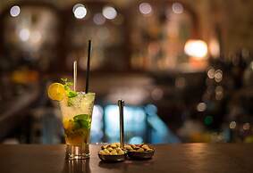 Tuvana Hotel - Special Class