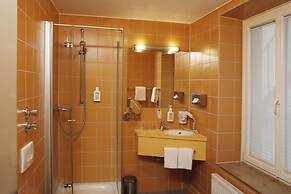 Helvetia Hotel Munich City Center
