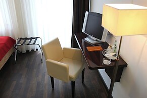 Helvetia Hotel Munich City Center