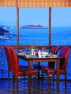 Korumar Deluxe Hotel