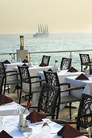 Korumar Deluxe Hotel