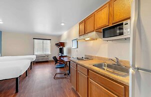 Extended Stay America Select Suites - Colorado Springs - Airport