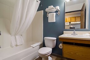 WoodSpring Suites Jacksonville East 295 Cruise Port