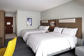 Holiday Inn Express Hotel & Suites Lathrop - South Stockton, an IHG Ho