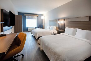 Holiday Inn Express & Suites Lathrop by IHG