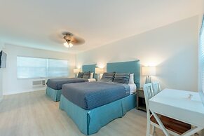 Sea Beach Plaza - Near Jungle Queen Riverboat