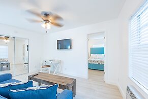 Sea Beach Plaza - Near Jungle Queen Riverboat