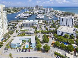 Sea Beach Plaza - Near Jungle Queen Riverboat