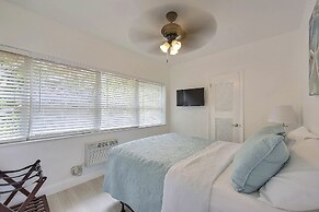 Sea Beach Plaza - Near Jungle Queen Riverboat