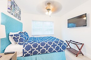 Sea Beach Plaza - Near Jungle Queen Riverboat