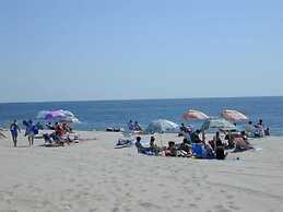 Crystal Inn Eatontown