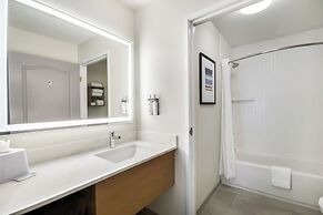 Staybridge Suites Toledo - Maumee by IHG