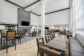 Staybridge Suites Toledo - Maumee by IHG