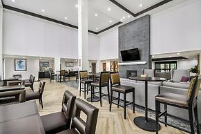 Staybridge Suites Toledo - Maumee by IHG