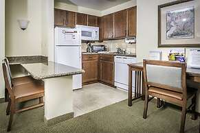 Staybridge Suites Toledo - Maumee by IHG