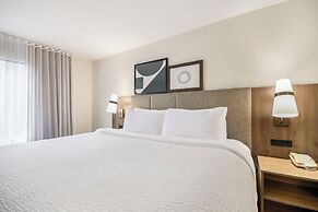Staybridge Suites Toledo - Maumee by IHG