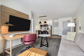 Staybridge Suites Toledo - Maumee by IHG