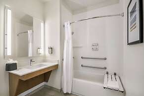 Staybridge Suites Toledo - Maumee by IHG