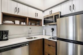 Staybridge Suites Toledo - Maumee by IHG