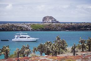 Finch Bay Galapagos Hotel