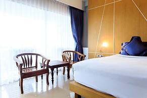 Chaweng Cove Beach Resort