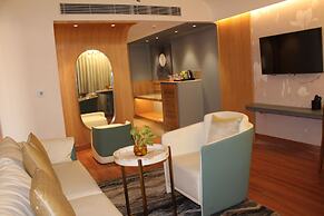 Pride Plaza Hotel, Ahmedabad