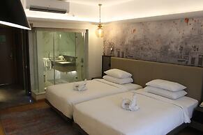 Pride Plaza Hotel, Ahmedabad