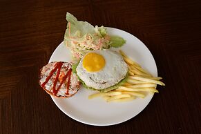 Pride Plaza Hotel, Ahmedabad