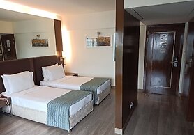 St Laurn Koregaon Park Pune