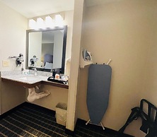 Quality Inn Madison West Near University Area