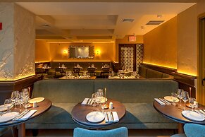 Four Points by Sheraton Manhattan SoHo Village