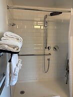 Four Points by Sheraton Manhattan SoHo Village