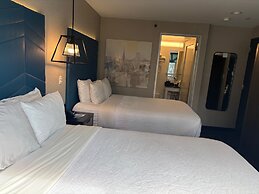 Four Points by Sheraton Manhattan SoHo Village