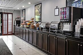 Wingate by Wyndham Savannah/Pooler