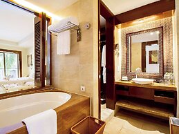 Pullman Sanya Yalong Bay Villas & Resort