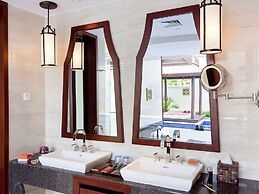 Pullman Sanya Yalong Bay Villas & Resort