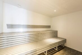 Artique Surfers Paradise