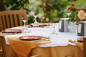 Saphir Hotel & Villas