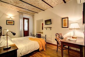 Residenza Domizia- Guest House