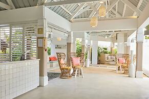 Tropical Attitude - Adults only